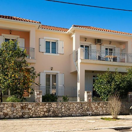 John'S Studios Karavomylos Exterior photo